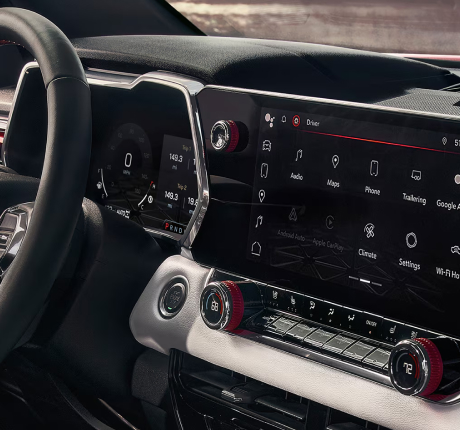 DRIVER-FOCUSED SCREENS