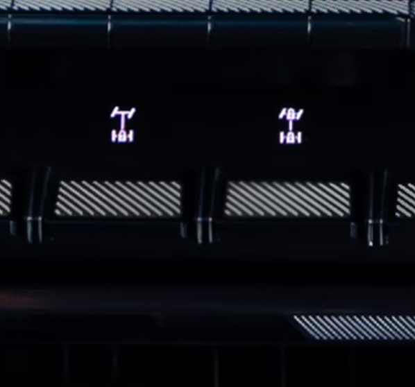 FRONT AND REAR E-LOCKERS
