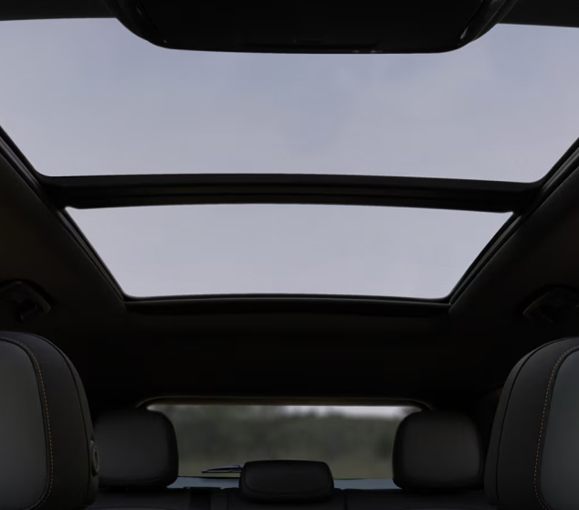 PANORAMIC SUNROOF